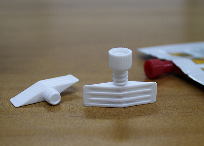 HDPE 4.5mm Dia καλλυντικό συστροφής σωλήνων ΚΑΠ χρώμα συνήθειας τοπ σωλήνων ακέραιο