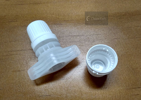 Διπλή κάρτα εσωτερικό Dia 9.6mm πλαστικό άσπρο χρώμα καλυμμάτων σωλήνων για τη σακούλα σαμπουάν