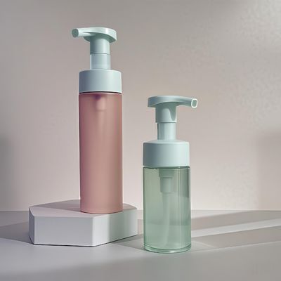 100ml 120ml 160ml Πλαστικό καλλυντικό μπουκάλι PET για σαμπουάν, λοσιόν, αφρόλουτρο με αντλία πιέσεως και προσαρμοσμένο χρώμα